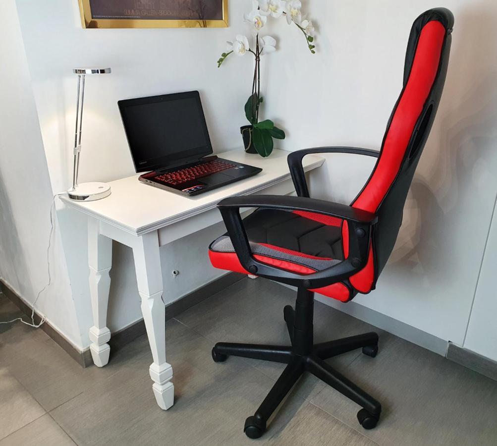 Apartmán S. Ambrogio Square Milán Exteriér fotografie